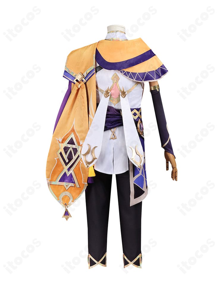 セトス衣装の背面全体。背飾りとフリンジの構成を忠実に再現したデザイン。