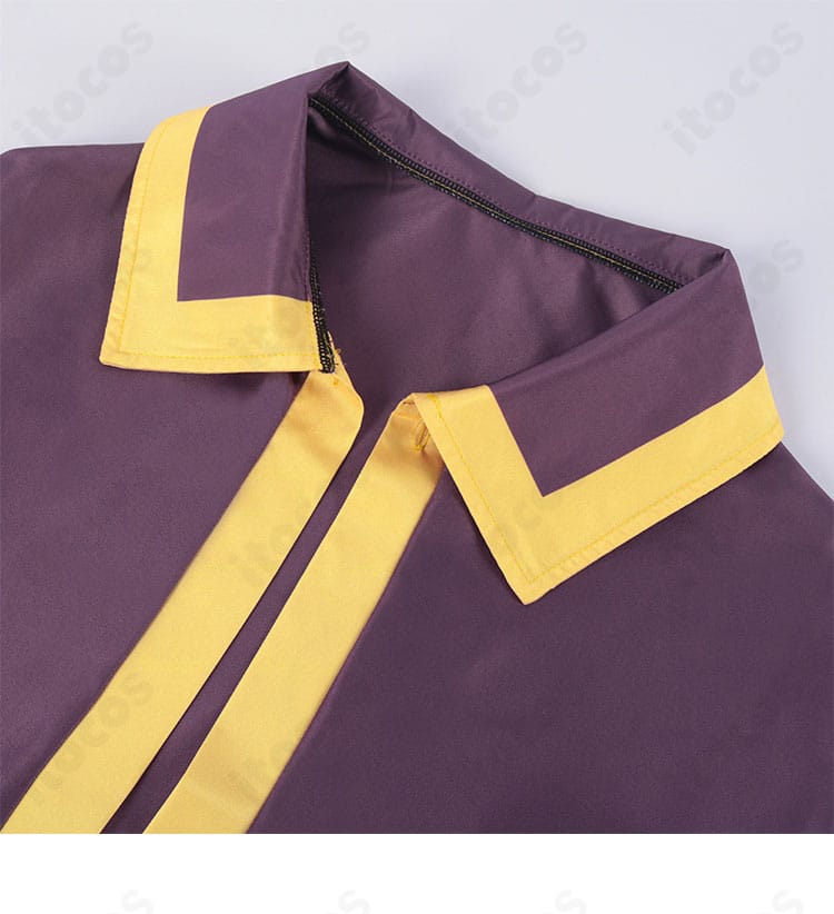 マント襟の装飾。コントラストの効いた縁取りと質感のある素材で高級感を表現。