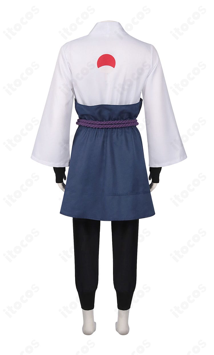 うちはサスケ コスプレ衣装の背面。腰布と背面ラインの構造が分かる画像