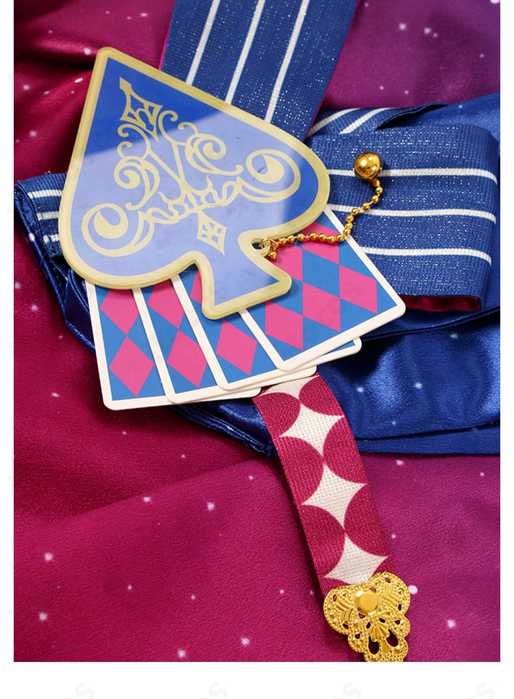 プロセカ 天馬司 コスプレ衣装の肩パーツ拡大。エッジの効いた装飾が分かるショルダーディテール。