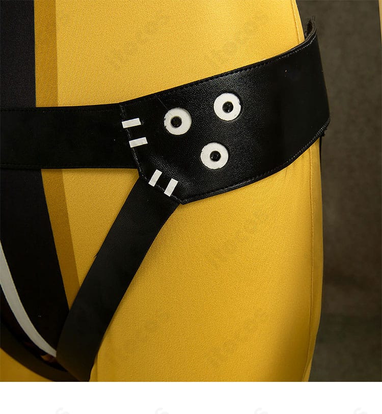 錫切夢子コスプレ衣装の腰帯装飾。立体的なベルトパーツと中心部の意匠の質感表現