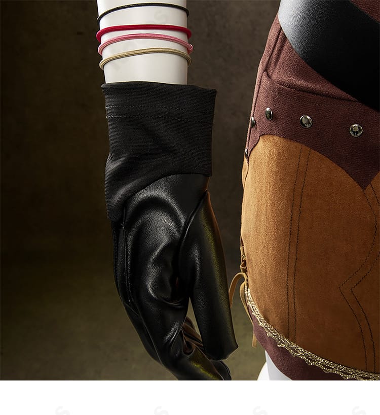 ティファ ウェスタンガイド姿コスプレ 手袋の素材感と装飾ディテール