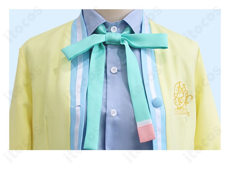 近江彼方コスプレの蝶ネクタイ装飾。結び目の形状とリボン幅、発色を捉えたアップ。