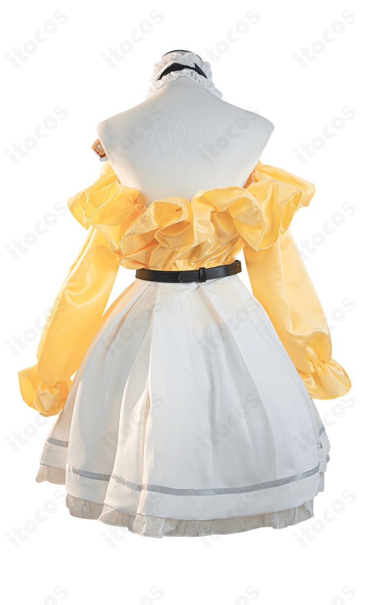 エミリア スプリングブリーズ衣装の背面。背中まわりのラインとスカートの広がり、装飾の仕上げが確認できる。撮影会にも最適。