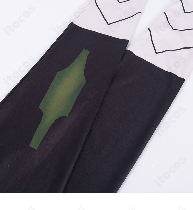 袖部分の装飾ディテール。肘周りの意匠でキャラクター性を表現。