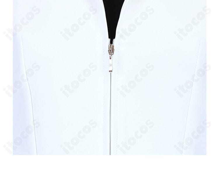 チェーン装飾の接続部と長さが分かるクローズアップ。N（エヌ）衣装の象徴的アクセサリー。