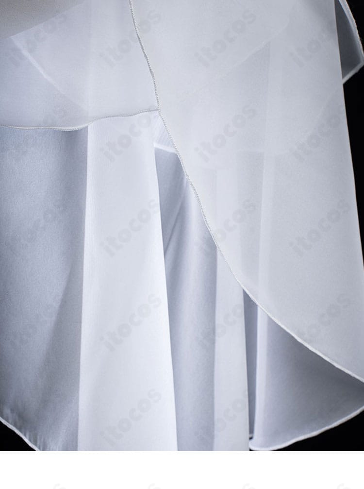 袖口装飾の細部アップ。エッジの仕上げと質感