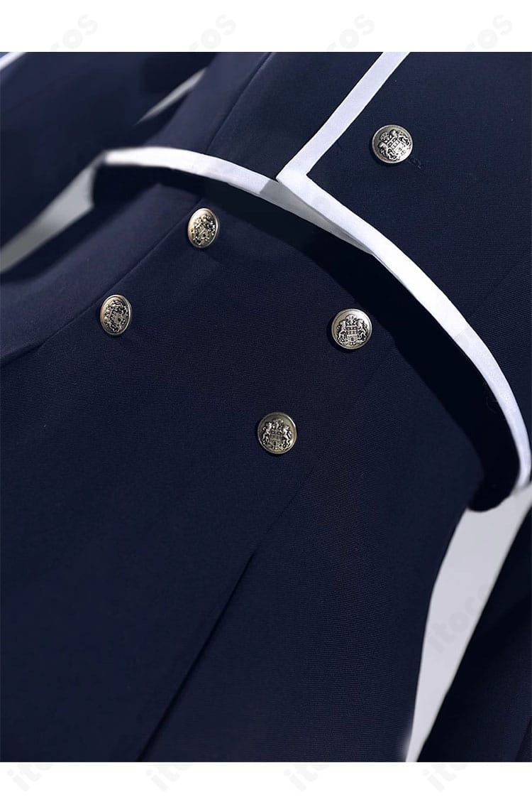 アスナ学園制服のコート裾とスカート裾装飾の詳細。均一なステッチと端正なラインで撮影映えするデザイン。