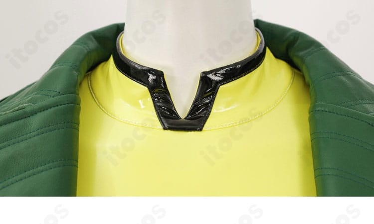 X-MEN ローグ コスプレ衣装の襟元ディテール（コートの縁取り・合わせ）