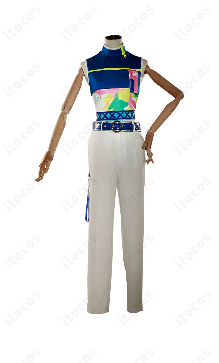 インナーの正面ディテール。襟元から前立てまでの縫製と意匠を捉えた画像