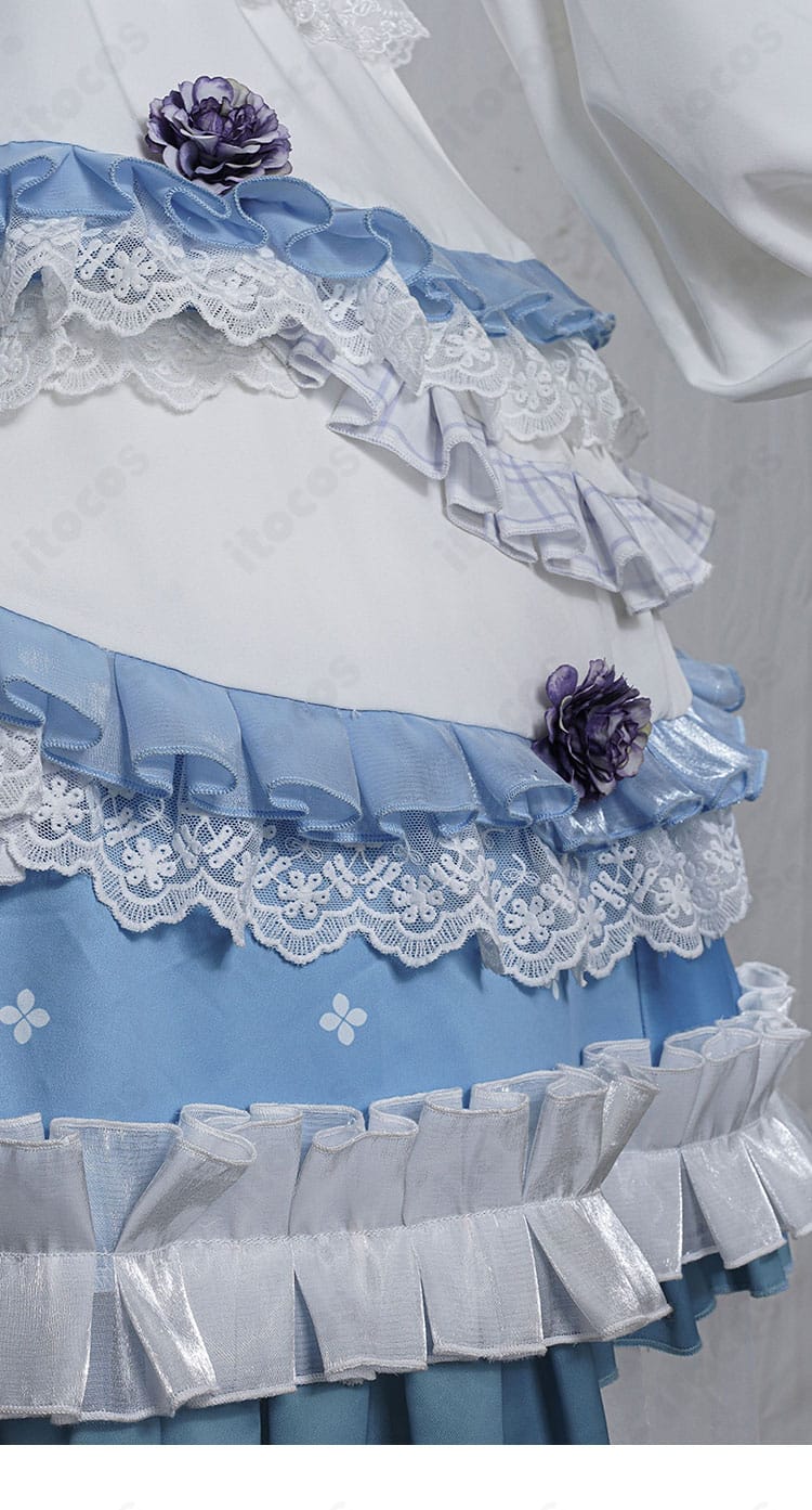 スカート裾の装飾ディテール。バレンタイン告白診断版の意匠に合わせた縁取りが分かる画像。