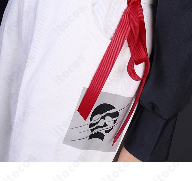 腰部の紐とパターン装飾ディテール。フィットとデザイン性を両立