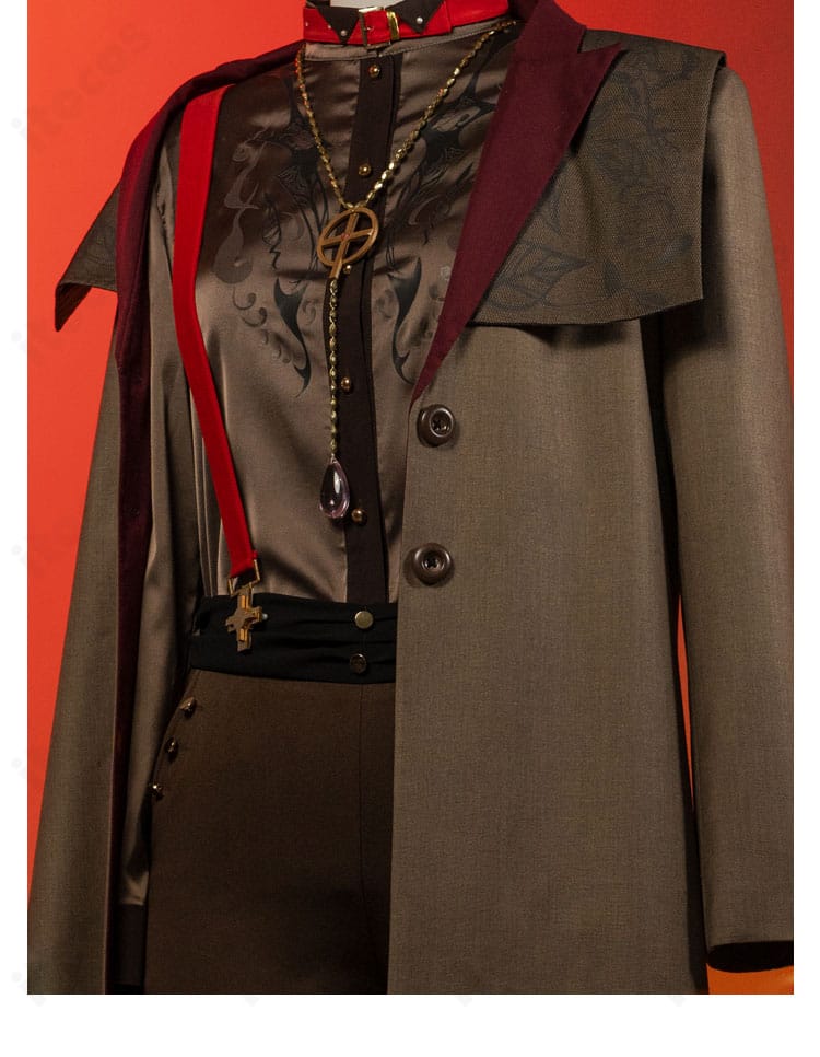 コート上衣の装飾ディテール。前立てや縫製、意匠パーツの配置を強調した近接写真