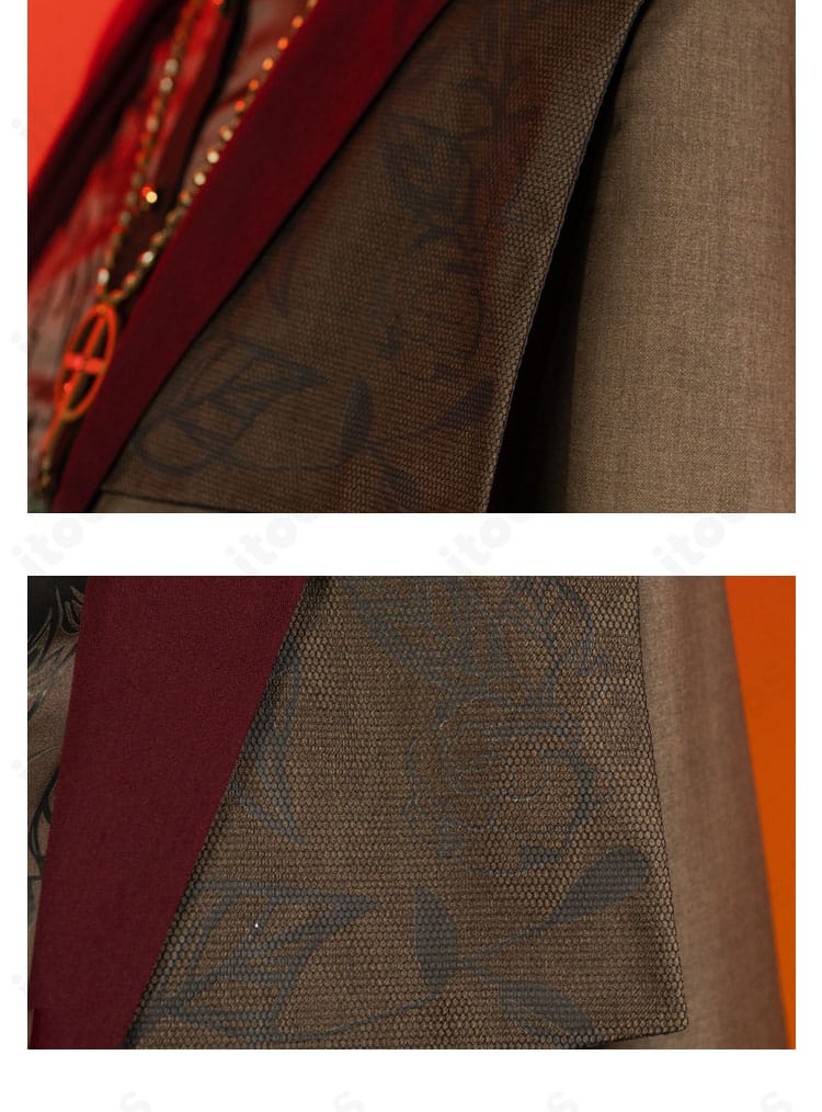 肩部の装飾と縫製補強の様子。可動域を意識した作りが見えるディテール