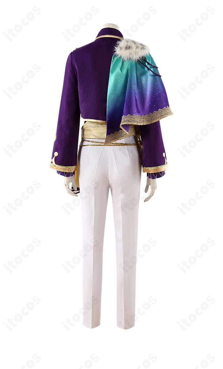 神代類 コスプレ衣装の背面。裾の流れと飾り紐、背面装飾まで丁寧に作り込み、後ろ姿も映える仕上がり。