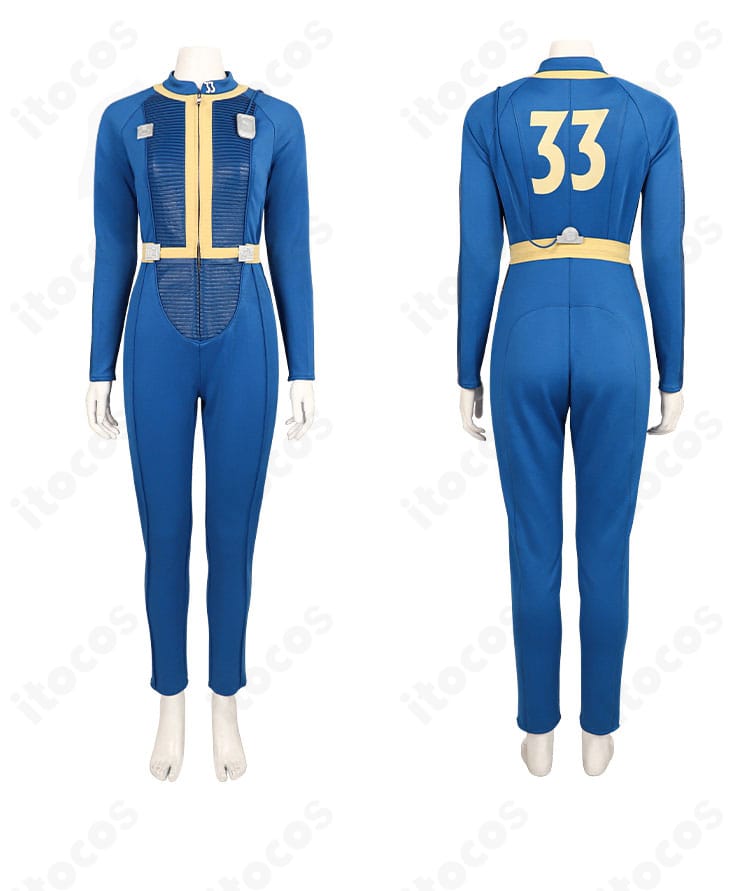 ルーシー・マクレーン衣装の装飾ディテール。ステッチやベルト金具、質感に焦点を当てたクローズアップ