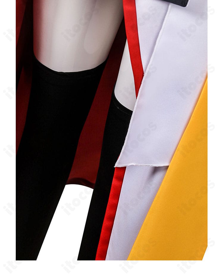 Fate/Grand Order 長尾景虎 コスプレ衣装のレッグカバーと門襟装飾の近接。足元まで統一されたデザイン。