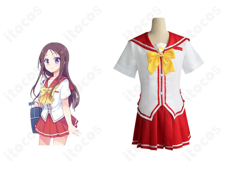 Charlotte 乙坂歩未の夏制服コスプレを着用した正面全身。キャラクターの雰囲気を再現した学園スタイル。