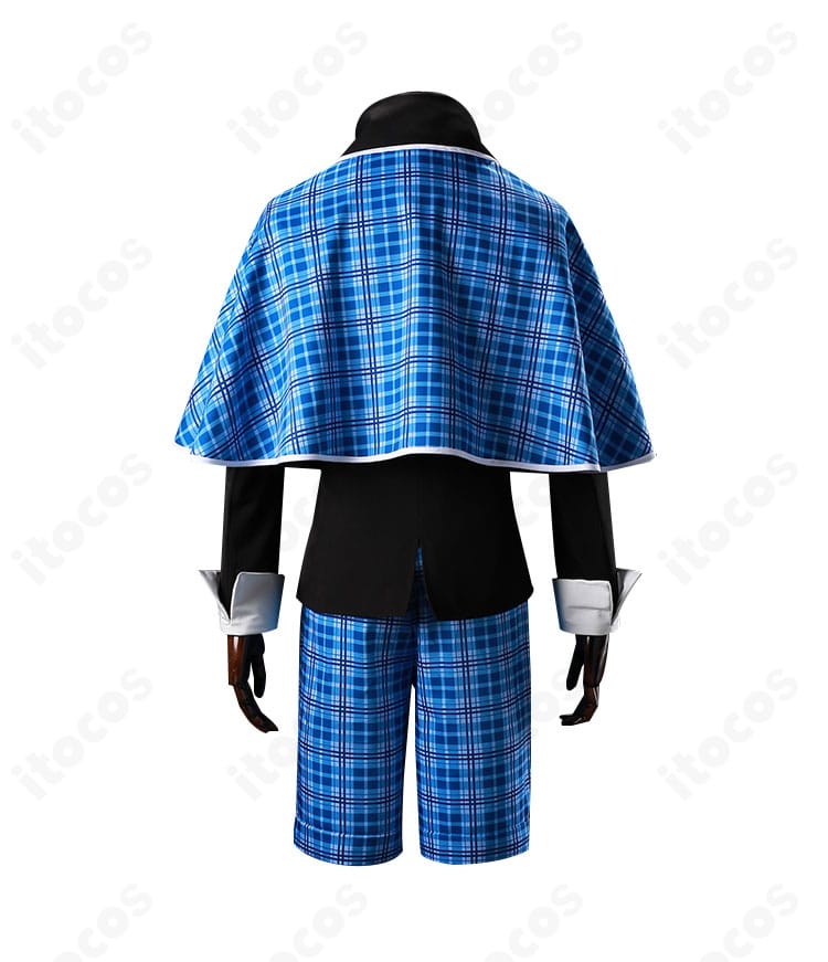 商品背面画像。マントの背面ドレープとコートのセンターベント、背面装飾位置を忠実に再現。