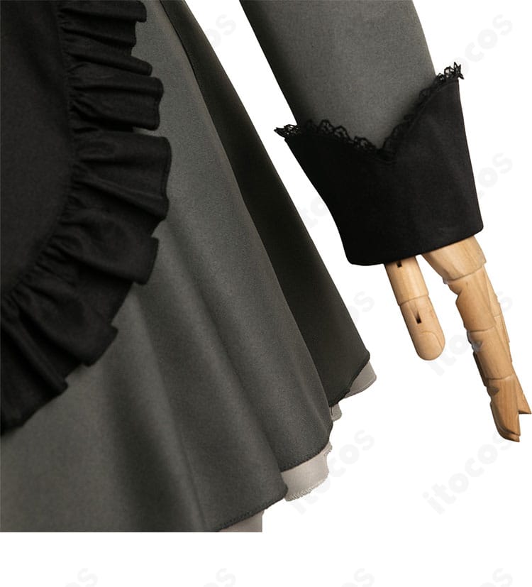 星野ルビー衣装の袖口ディテール。レースとカフのデザインでゴシック感を表現。