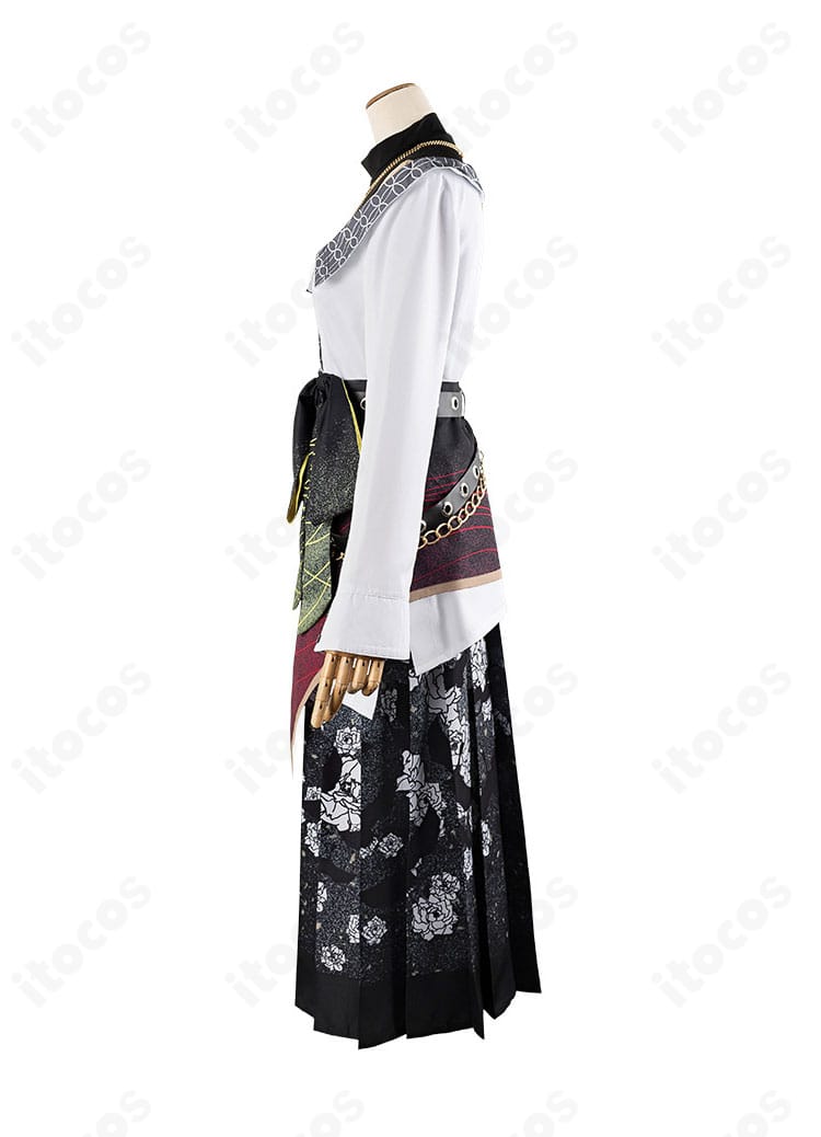 日野森志歩コスプレ衣装の側面シルエット｜可動域を意識したラインとレイヤー感