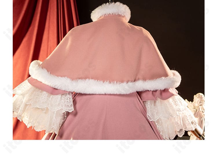 ヴィクトリカ・ド・ブロワ衣装 披肩背面。肩から背中にかけてのシルエットとドレープ