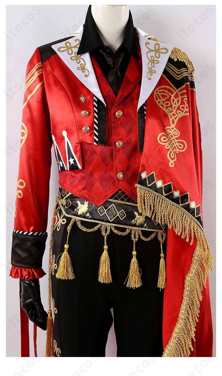 エース・トラッポラ衣装の装飾ディテール。刺繍や飾りパーツの精緻さをクローズアップで紹介。