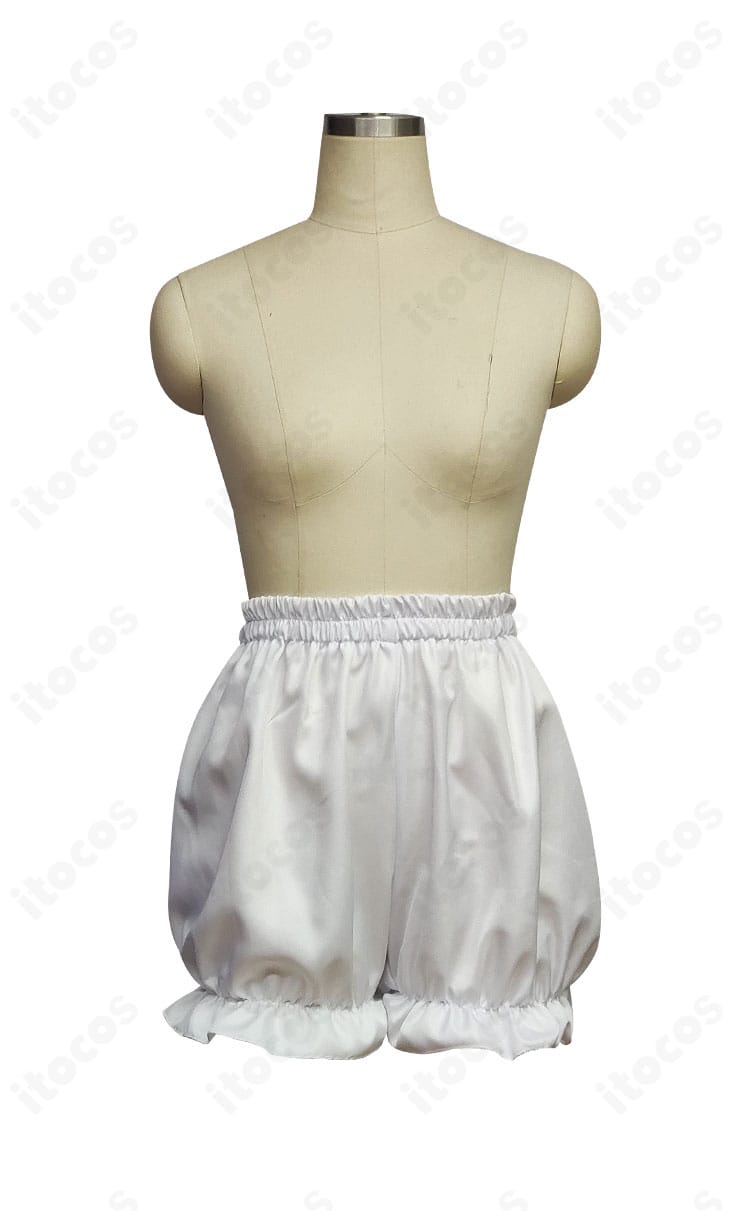 ブルーアーカイブ 丹花イブキ衣装のショートパンツ装飾詳細。縫製のステッチと意匠パーツの質感が伝わるクローズアップ。