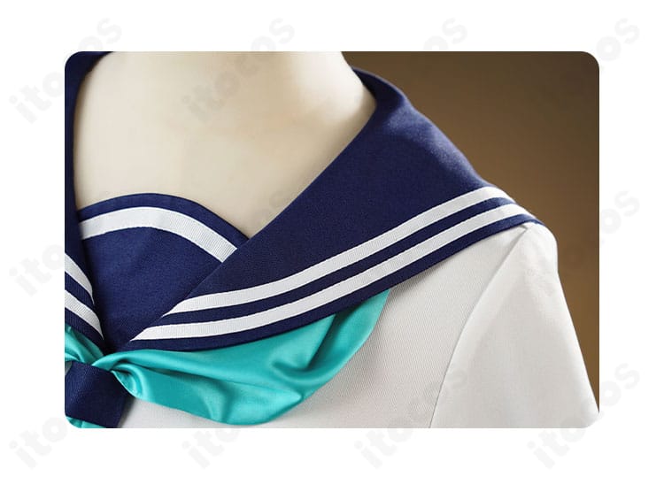 衣領の刺繍ディテール。ブレードの幅やステッチの整いが分かる、上品で精緻な仕上げ。