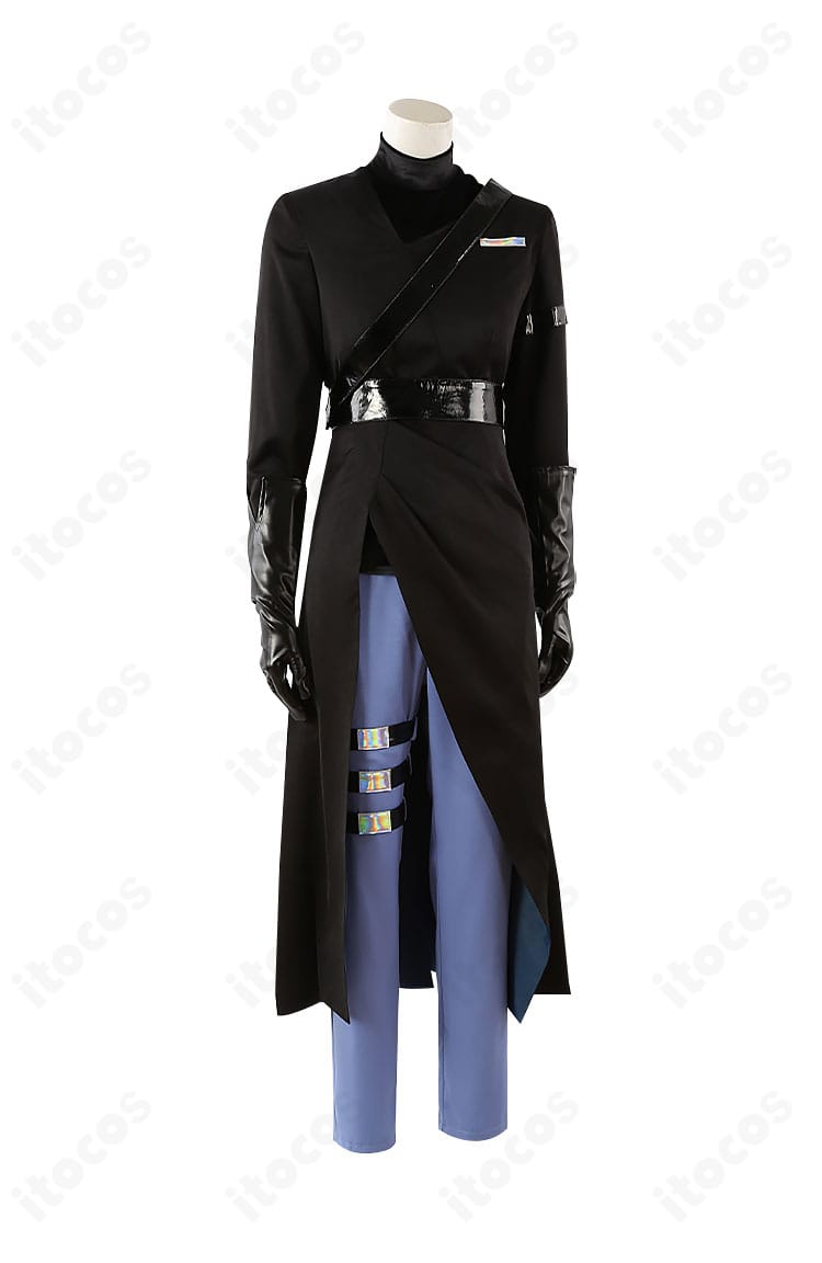 イヴァン衣装の側面シルエット。細身のベストとテーパード気味のパンツが作るシャープなラインを強調。