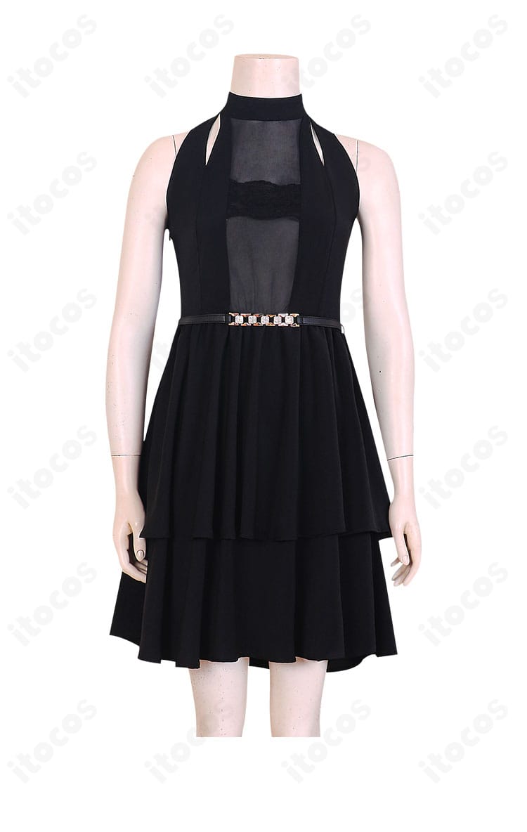 『恋と深空』主人公ワンピースの正面。高再現のディテールとバランスのよいシルエットが分かるカット