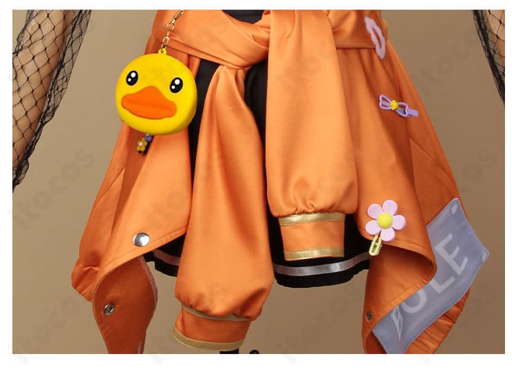 ショートパンツ部分のデザイン。第五人格 調香師コラボ衣装のパンツ仕様