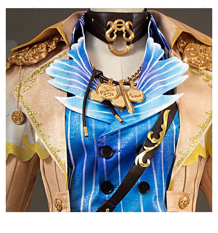 チョーカーとネックレス周辺の装飾クローズアップ。象徴的なアクセサリーの質感と配置が分かる。