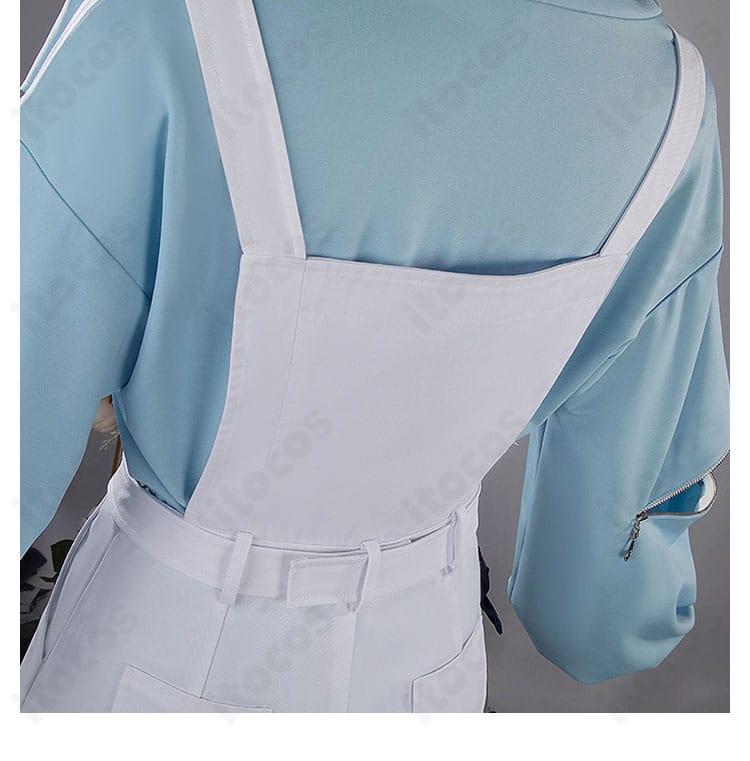 衣装背面の細部。背中の切り替え線と装飾のレイアウトを詳細に再現。