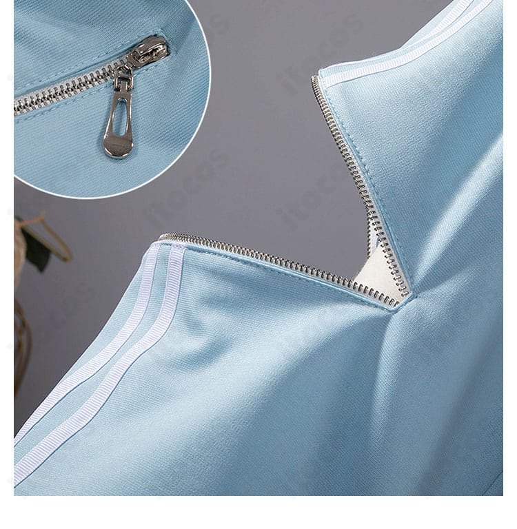 袖のジッパーディテール。開閉部の金具とステッチワークが分かるクローズアップ。