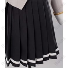 時々ボソッとロシア語でデレる隣のアーリャさん アリサ・ミハイロヴナ・九条 学園制服 高再現＆通気性 - 4枚目の画像（サムネイル）