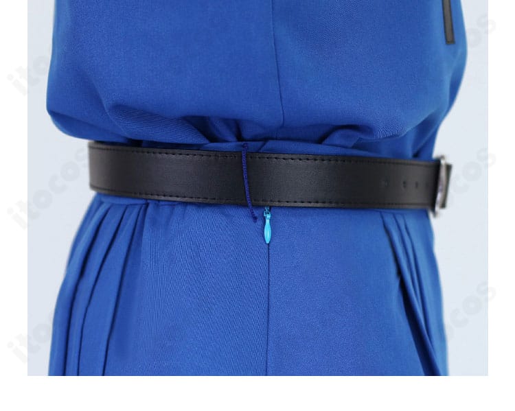 花嵐エリ コスプレ衣装 ウエストのベルト装飾。バックルとベルト幅のディテール