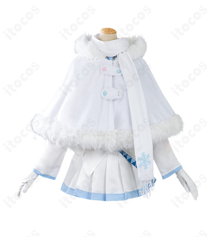 雪ミク2024×三越コラボのコスプレ衣装・正面ビュー。配色とディテールを忠実にデザインした上品なドレススタイル