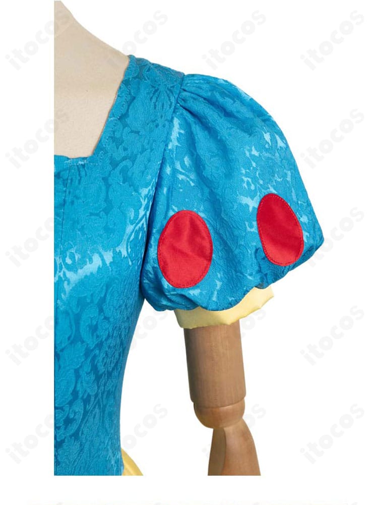 白雪姫クラシックドレスの肩袖装飾アップ。特徴的な切替と装飾パーツを忠実に表したディテール画像。