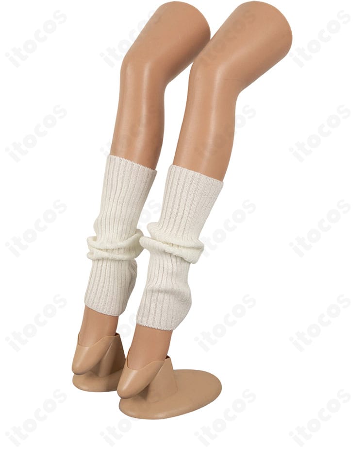 綾瀬桃コスプレ衣装・レッグカバー詳細。長さと生地感の見え方