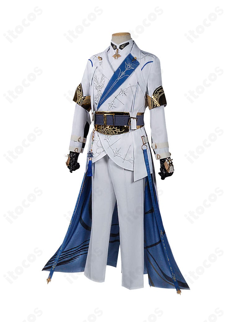 側面から見た月影ハンター衣装。オーバースカートの流れとコルセットベルトのフィット感が分かる角度