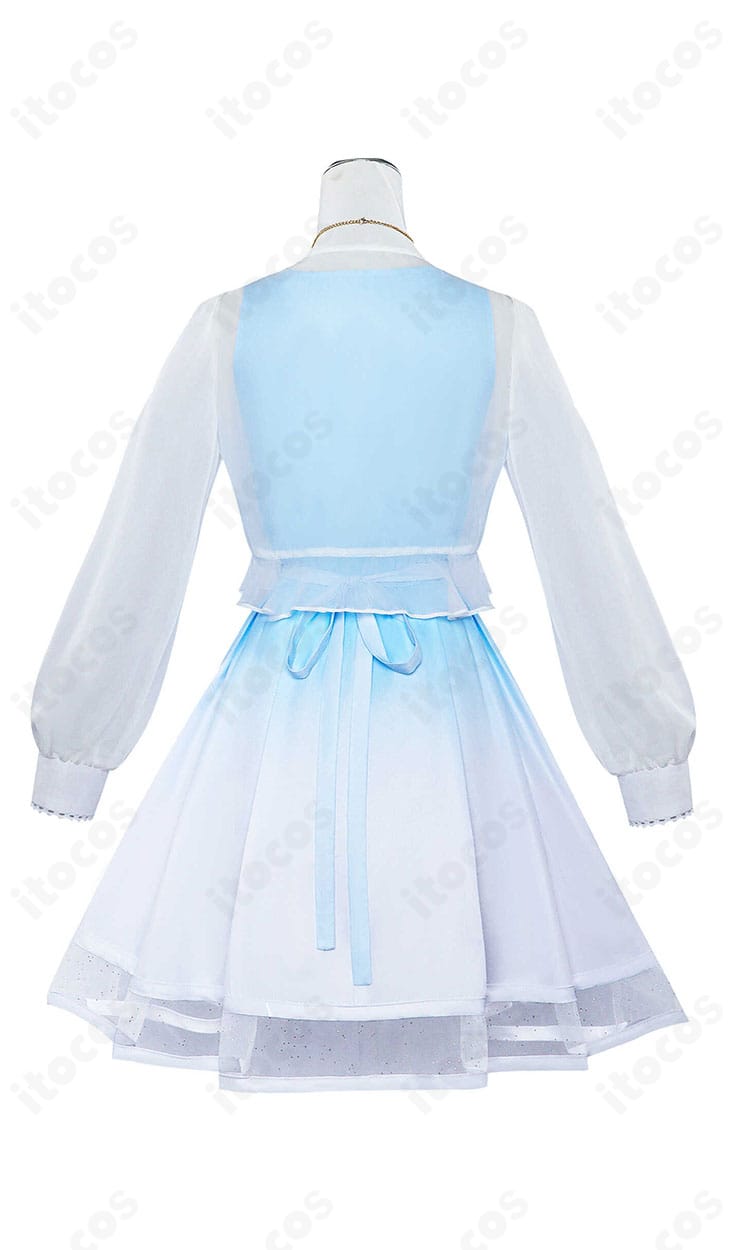 原神・甘雨コスプレ衣装の背面全体。背面装飾やラインの再現度を示すディテール重視の写真。