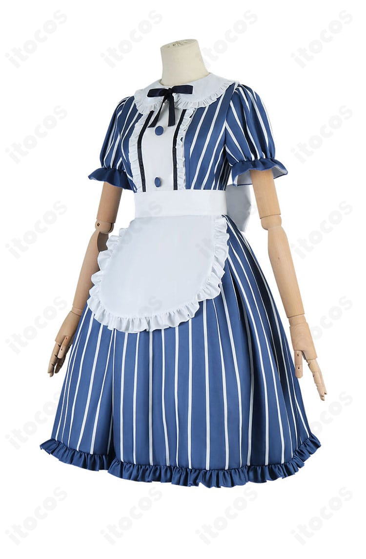 千代田莉々歌 メイド服 側面ショット。袖口やスカートのトリミングなど細部の作り込みを確認できる角度