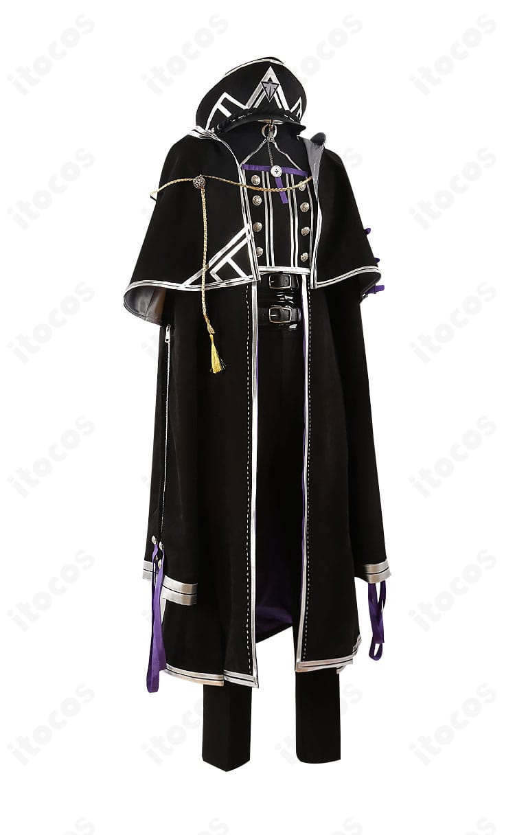 右側面から見た大慶直胤 コスプレ衣装。マントの落ち感とシルエット、袖口のディテールが分かる写真