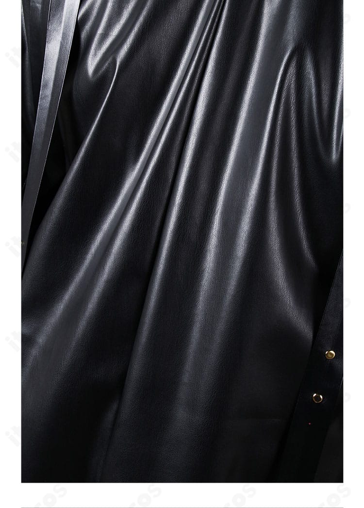 無期迷途 ドナルド コスプレ衣装の襟周りの縫製。生地の厚みとコバステッチの丁寧な仕立て。