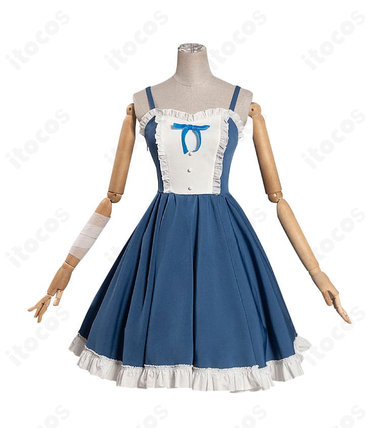 小鳥遊六花のコスプレ用ワンピース正面全体。襟元装飾と眼帯を含む高再現デザインが確認できる画像