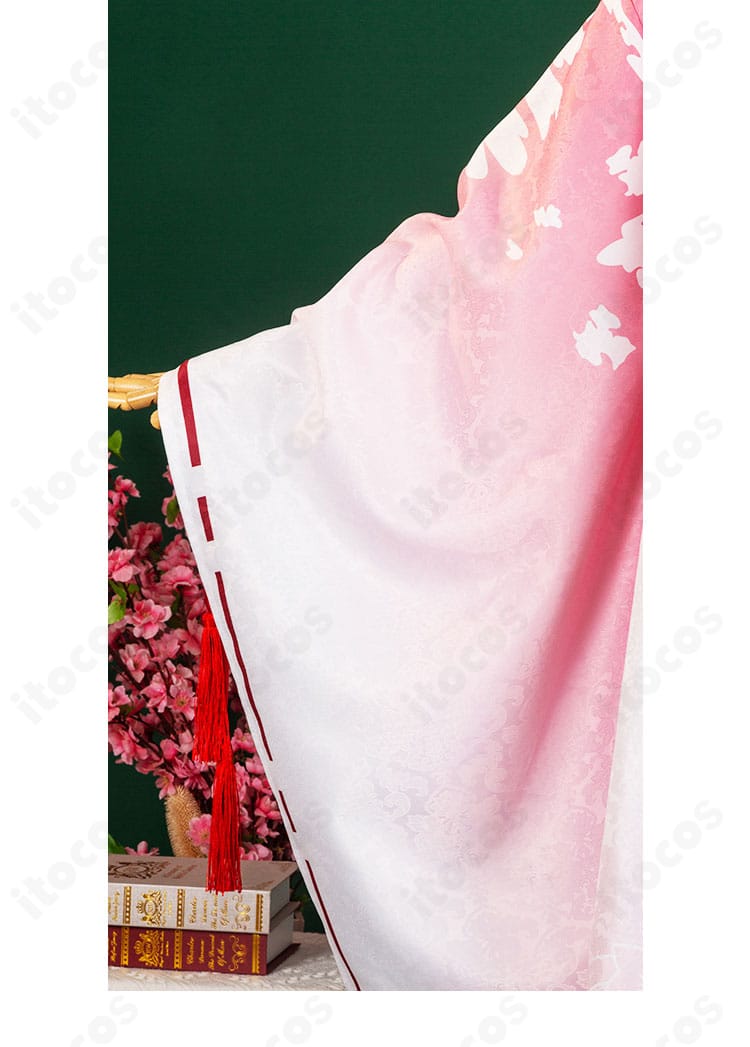 巫女姫様衣装の袖装飾ディテール。袖口周辺の模様と縁取りの表現