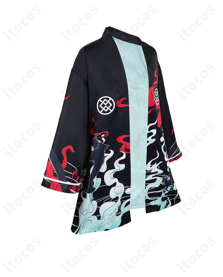 井芹仁菜コスプレ衣装の右側面。袖とサイドラインの形状が確認できる全身カット。