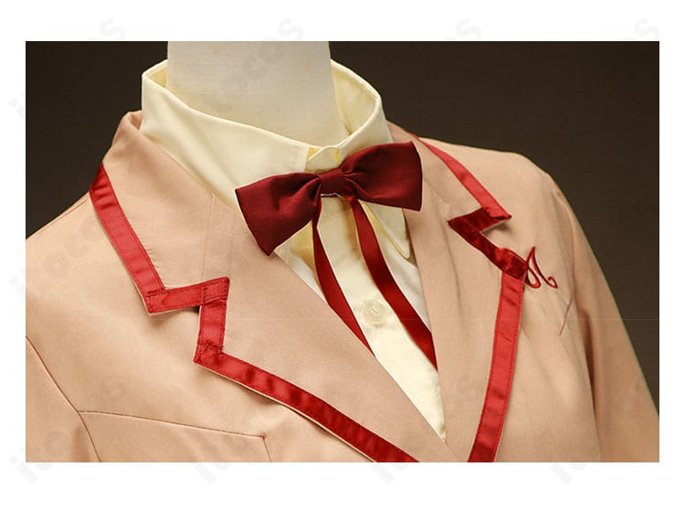 天野いちご 制服コスプレのリボン装飾アップ。発色の良い生地と整った結び目が特徴