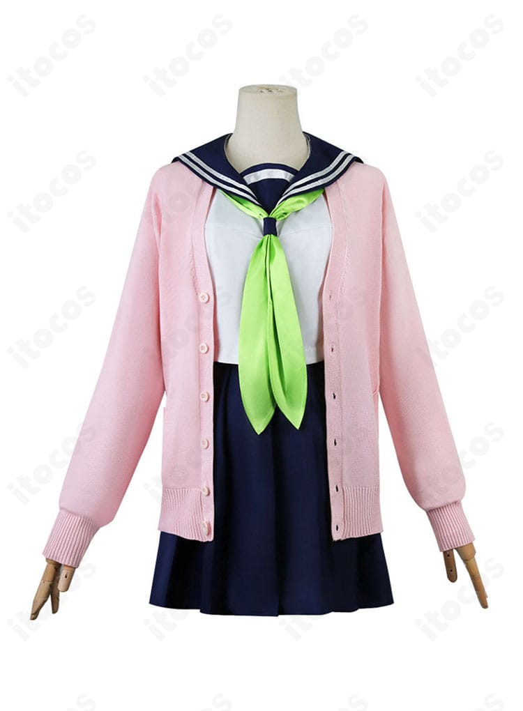 狸小路絹 コスプレ衣装の正面ビュー。コートとトップス、スカートのバランスと装飾ディテールを確認。